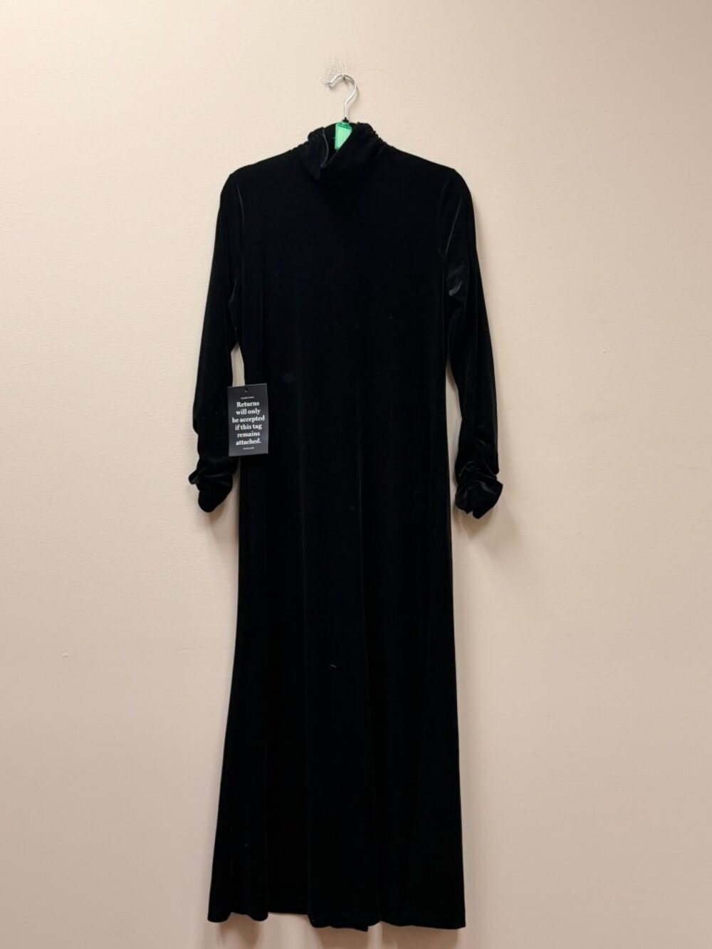POMANDER PLACE Black Velvet Suzie Dress Size L NWT Retail $148 Tuckernuck - Picture 11 of 12